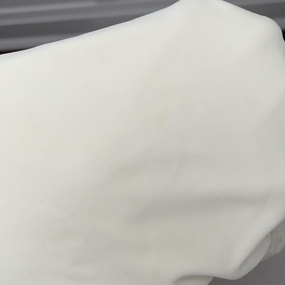 Crochet detail one piece bathing suit - Picture 8 of 8